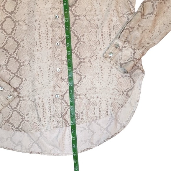 𝅺CLOTH and‎ Stone Snake Print Button Down shirt Size S - Picture 8 of 10